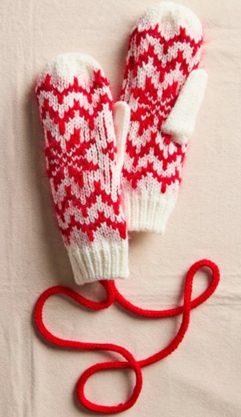 NWT Home For The Holidays Mittens | Red/White | OS